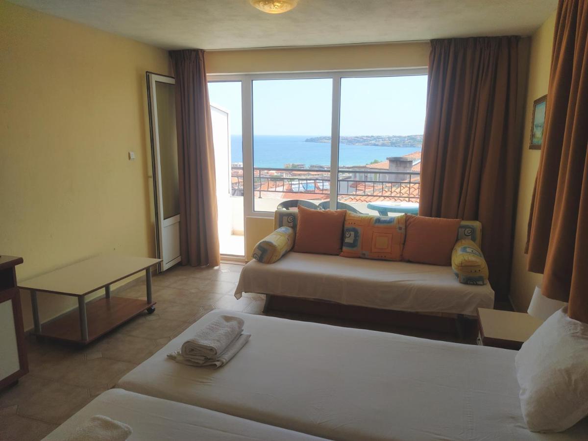 Guest House Polikseni سوزوبول المظهر الخارجي الصورة