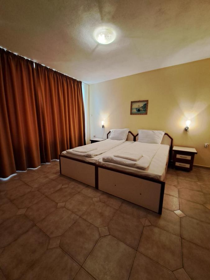 Guest House Polikseni سوزوبول المظهر الخارجي الصورة