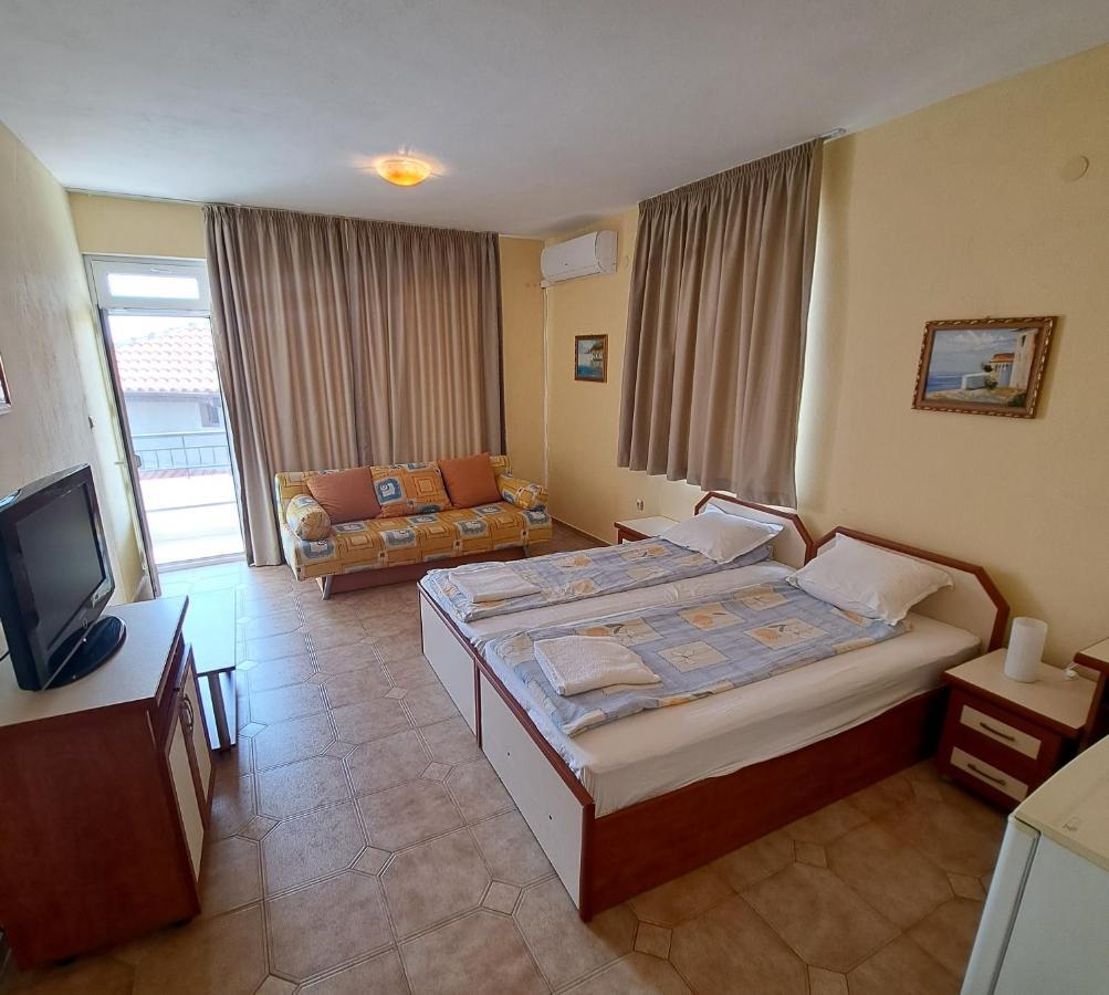 Guest House Polikseni سوزوبول المظهر الخارجي الصورة
