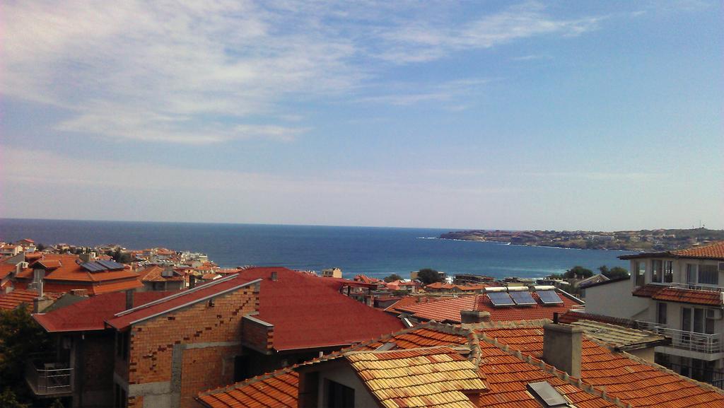 Guest House Polikseni سوزوبول الغرفة الصورة