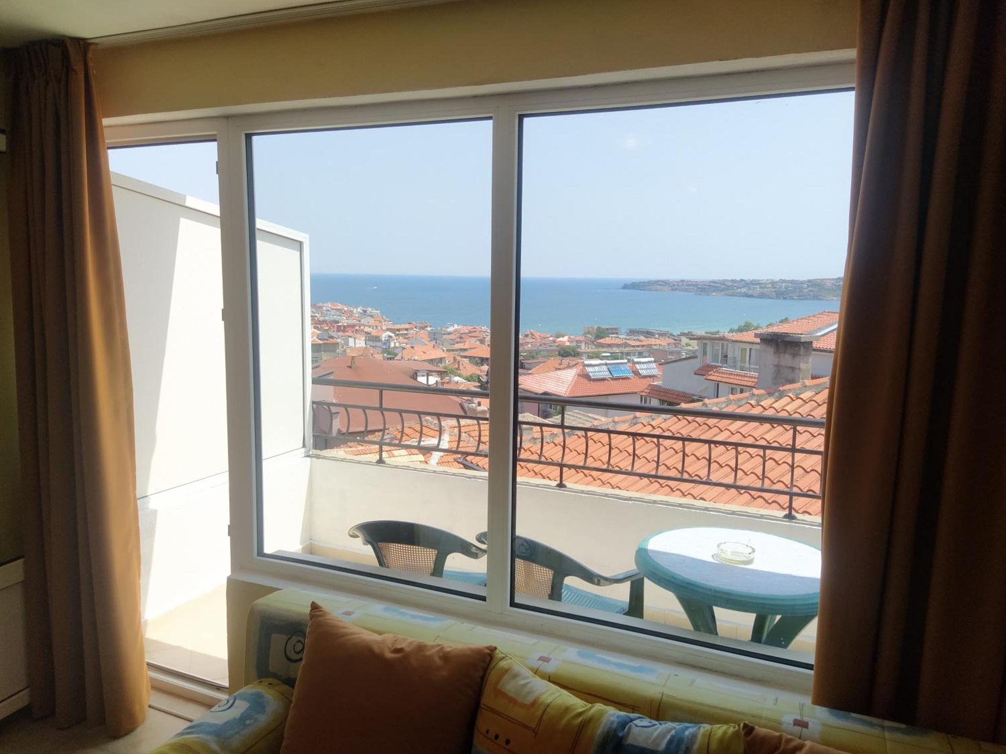 Guest House Polikseni سوزوبول الغرفة الصورة